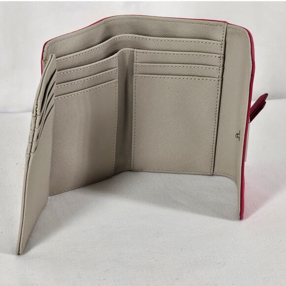 FOSSIL Women's Trifold Wallet - Vibrant Pink with Metal Plate - Picture 7 of 12